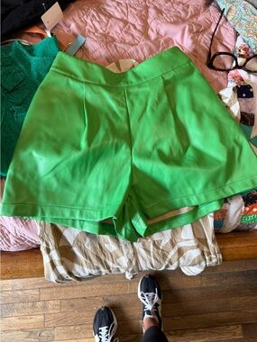 Green High-Waist Leather Women's Shorts